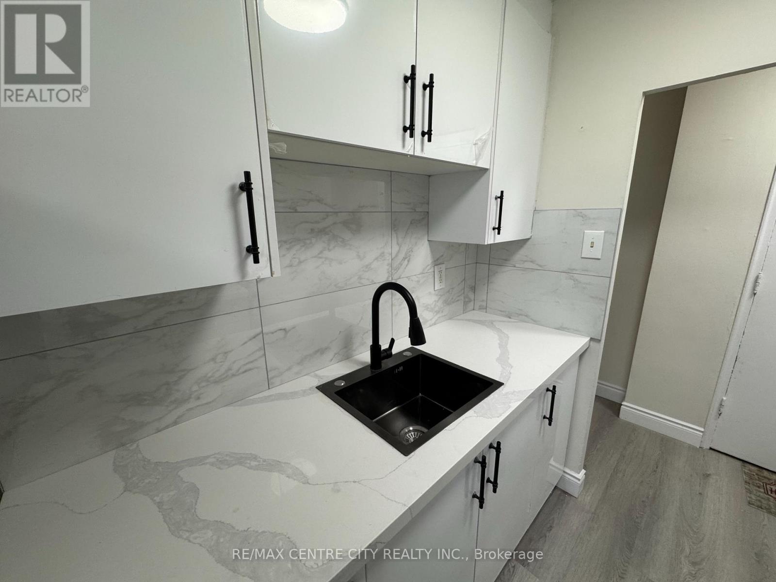 206 - 1830 Dumont Street, London East, Ontario  N5W 2S1 - Photo 6 - X12607796