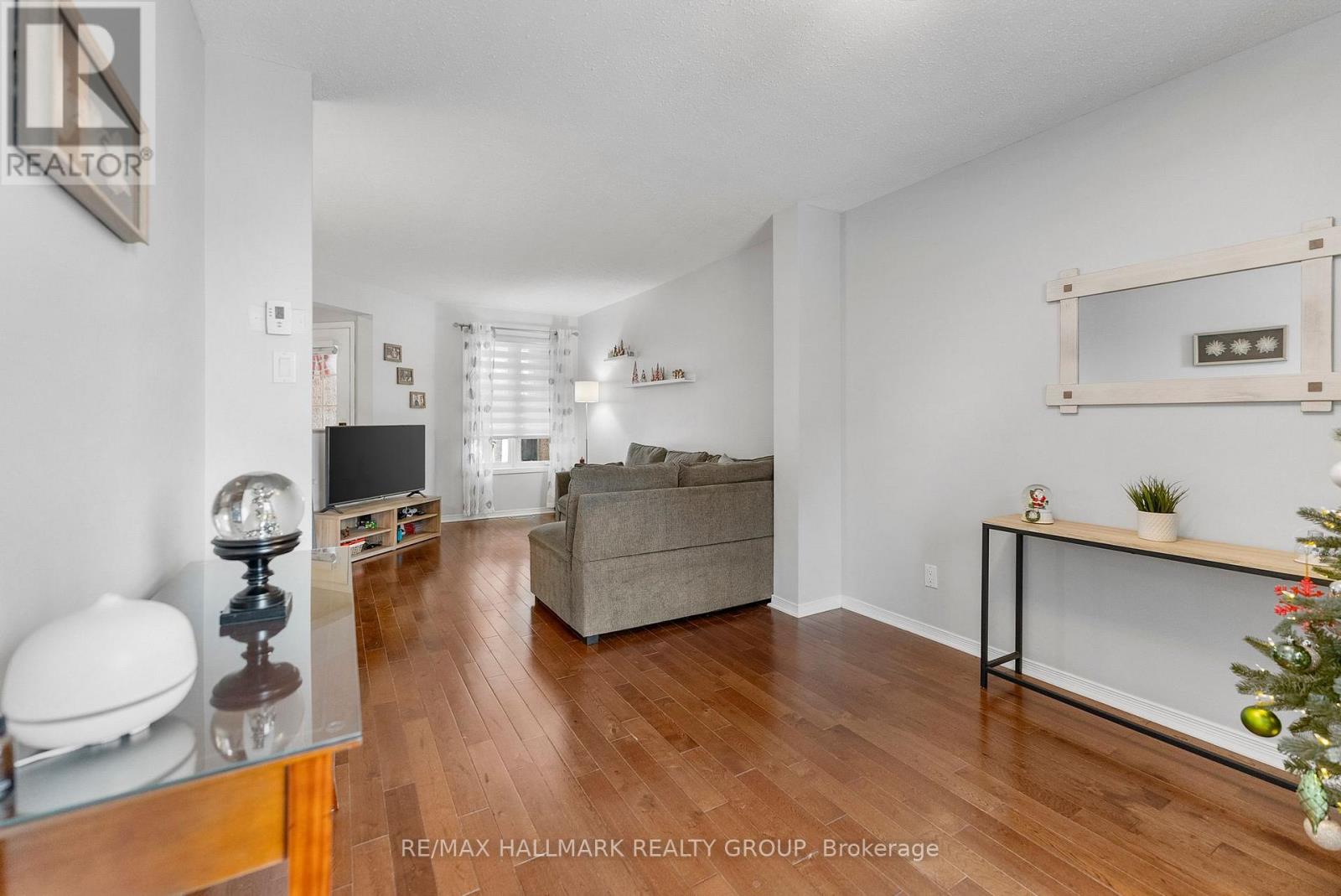 139 Whalings Circle, Ottawa, Ontario K2S 1S4 - Photo 15 - X12607760