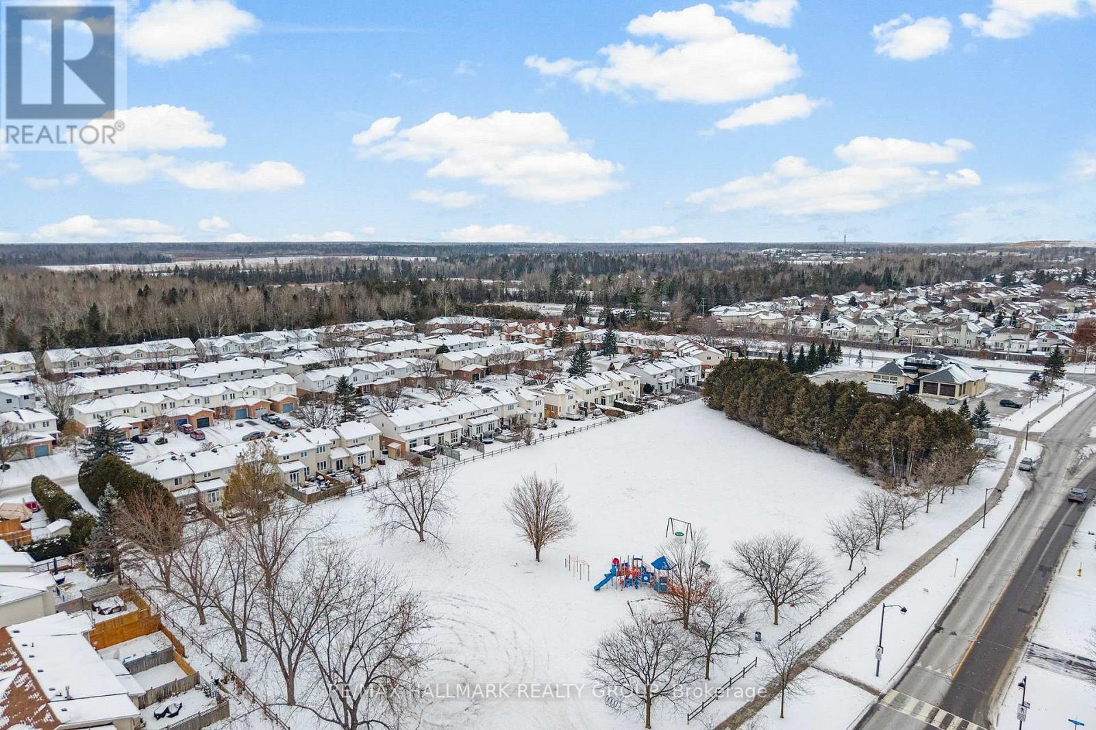 139 Whalings Circle, Ottawa, Ontario K2S 1S4 - Photo 7 - X12607760