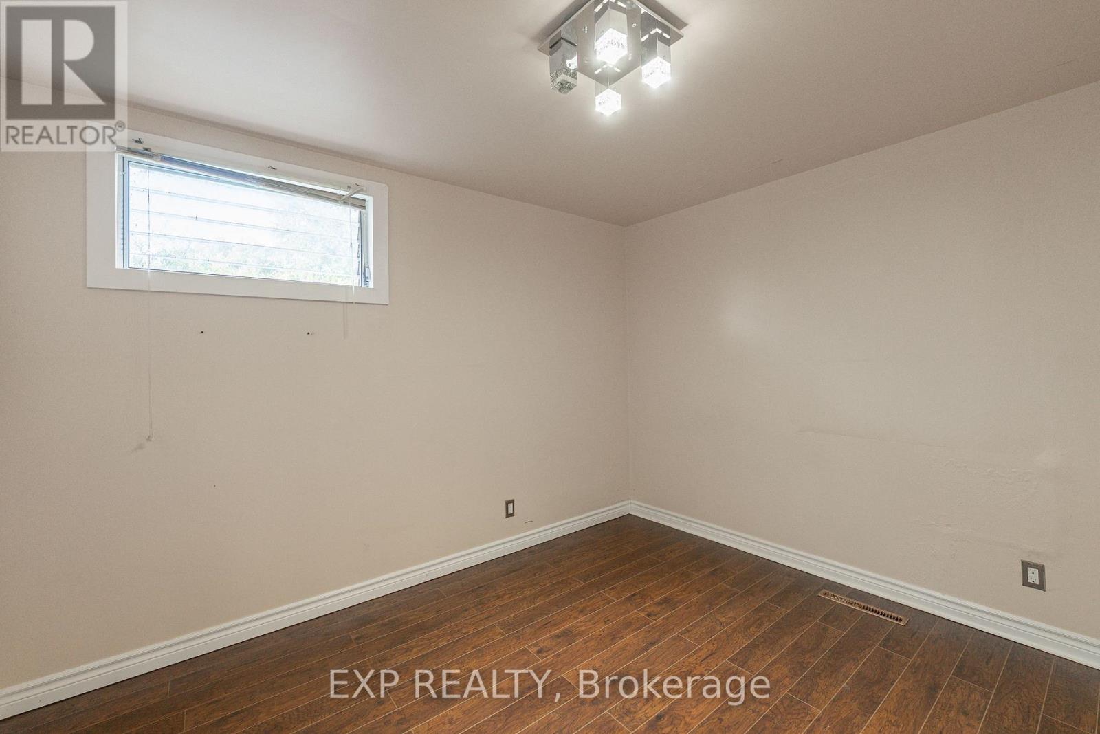 6 Rosemount Drive, Welland, Ontario  L3C 2H3 - Photo 23 - X12607790