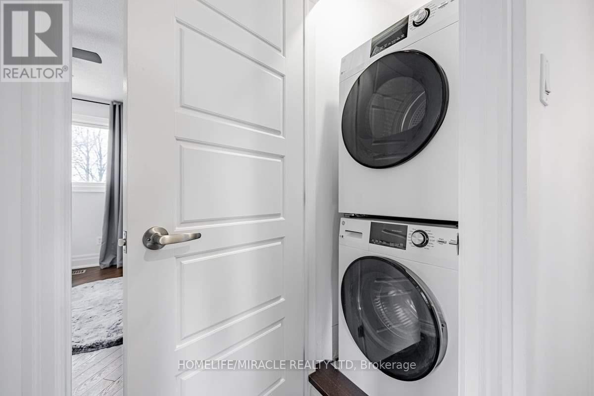 73 Dumfries Avenue, Brampton, Ontario  L6Z 2X9 - Photo 14 - W12531216