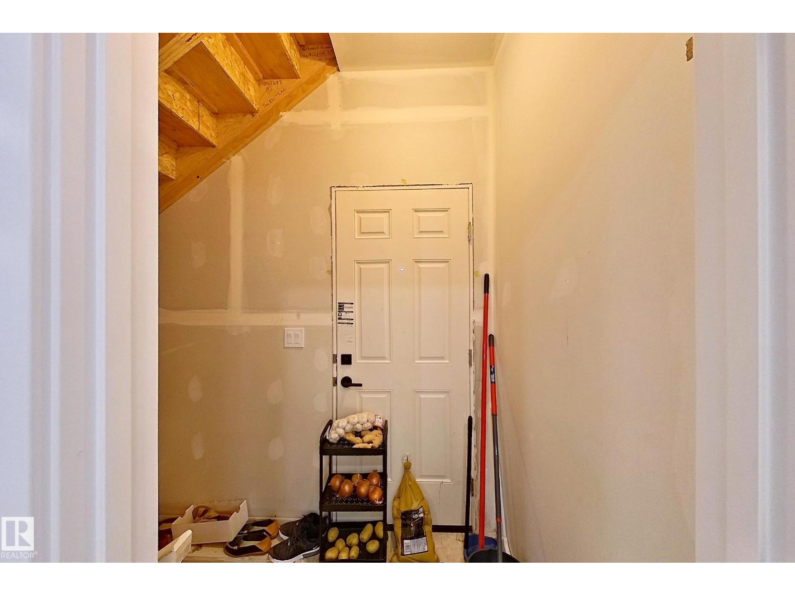 1340 11 Av Nw Nw, Edmonton, Alberta  T6T 2W4 - Photo 12 - E4467629