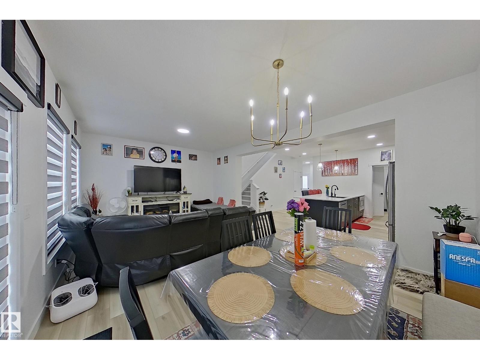 1340 11 Av Nw Nw, Edmonton, Alberta  T6T 2W4 - Photo 9 - E4467629