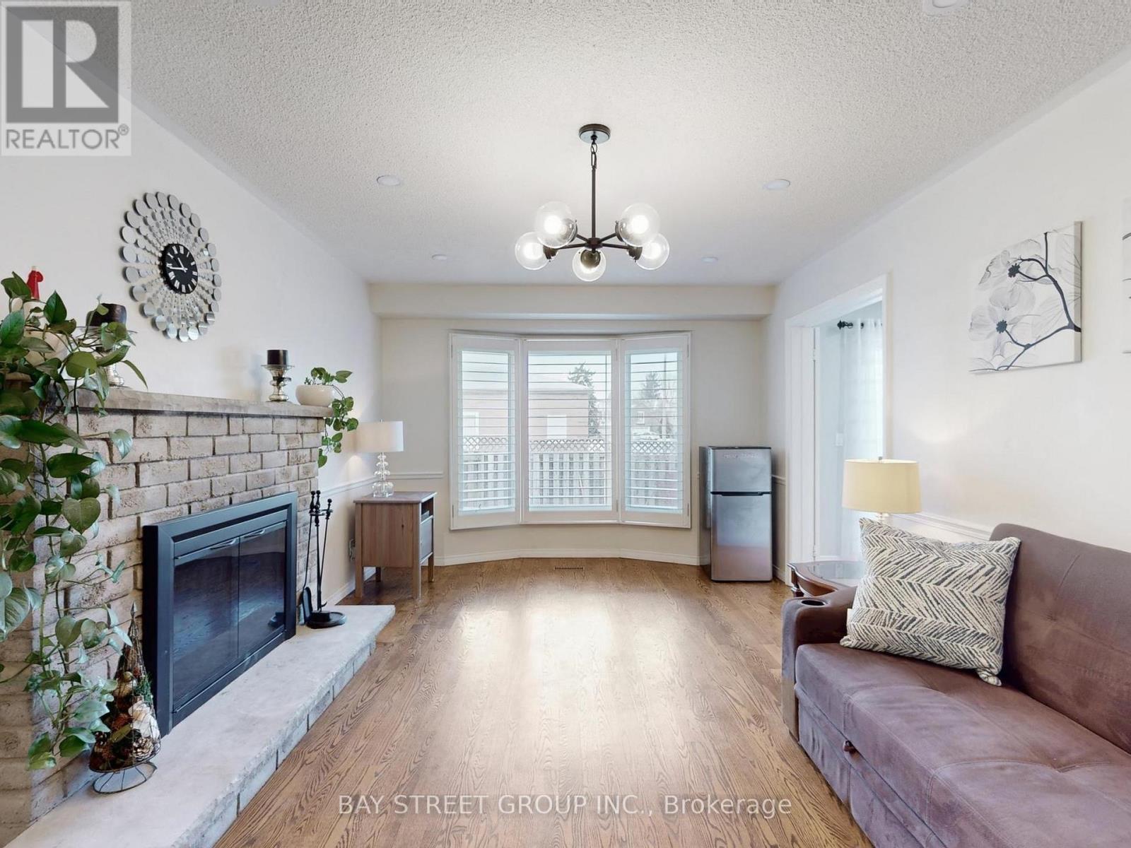 50 Greybeaver Trail, Toronto, Ontario  M1C 4N6 - Photo 11 - E12607788