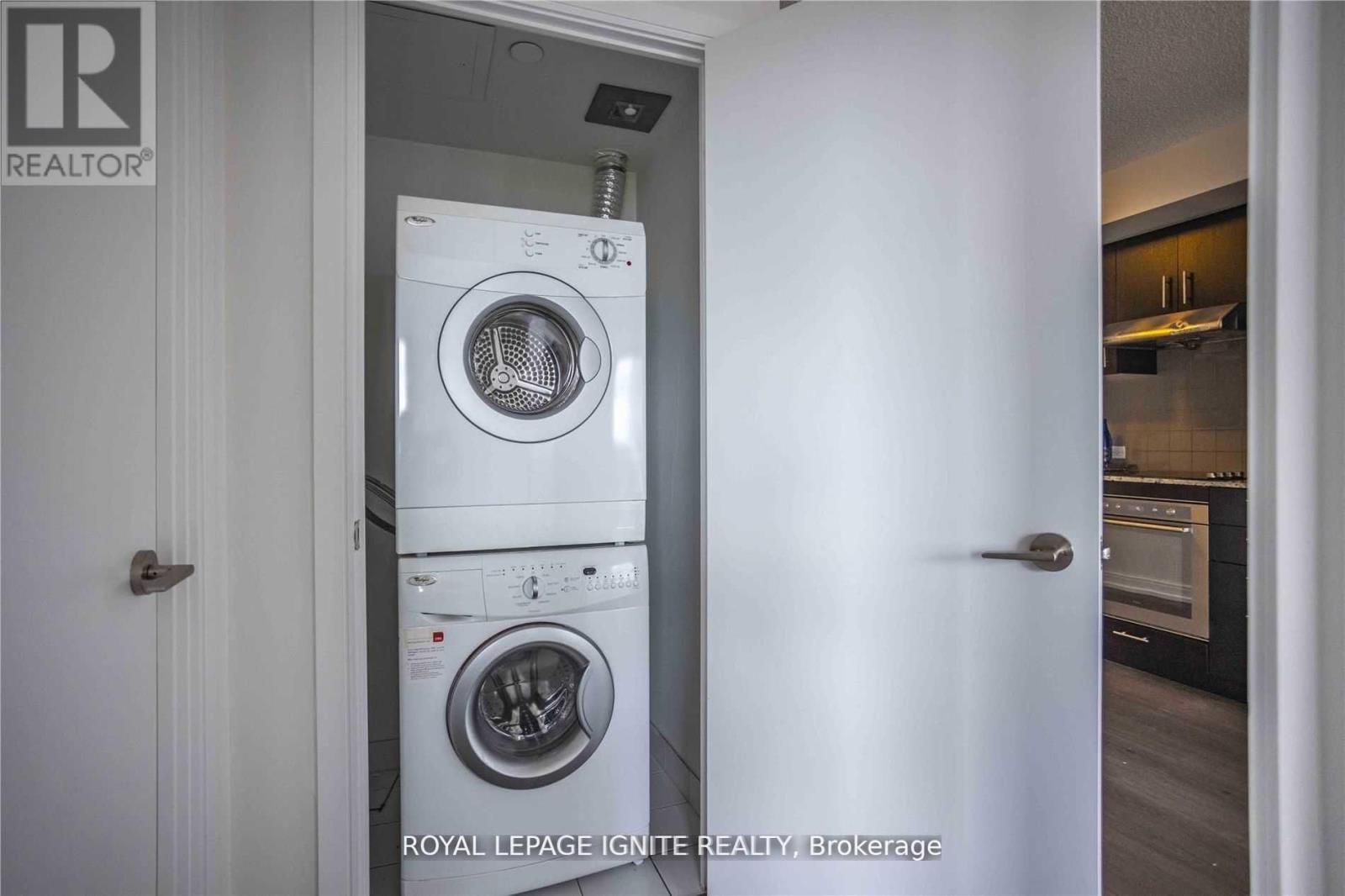 1007 - 255 Village Green Square, Toronto, Ontario  M1S 0L7 - Photo 8 - E12607794