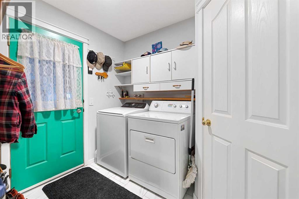 158 Somerglen Road Sw, Calgary, Alberta T2Y 3V4 - Photo 7 - A2272144