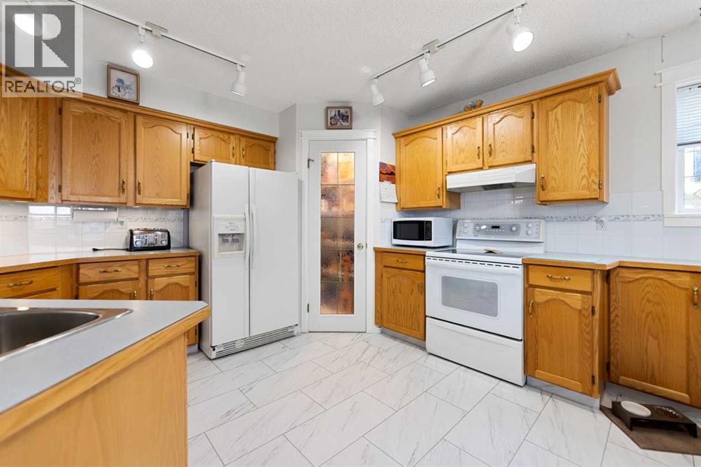 158 Somerglen Road Sw, Calgary, Alberta T2Y 3V4 - Photo 15 - A2272144