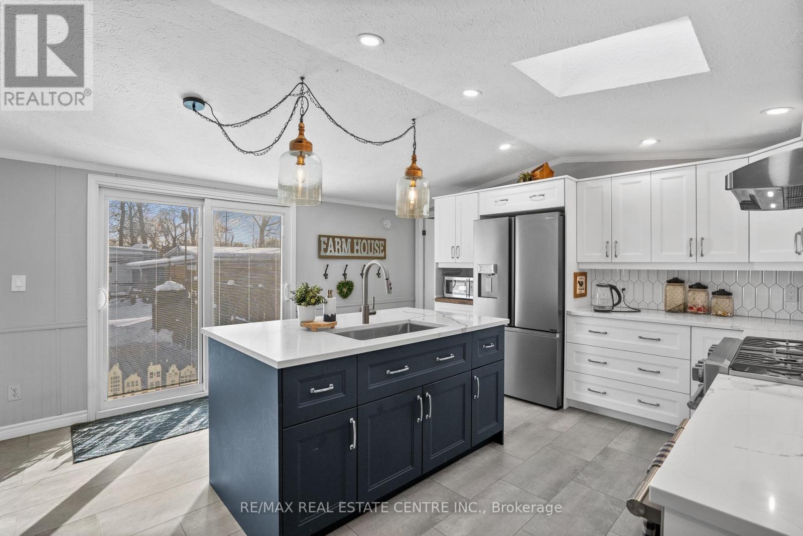 1030 Beaverdale Road, Cambridge, Ontario  N3C 2V3 - Photo 9 - X12607766