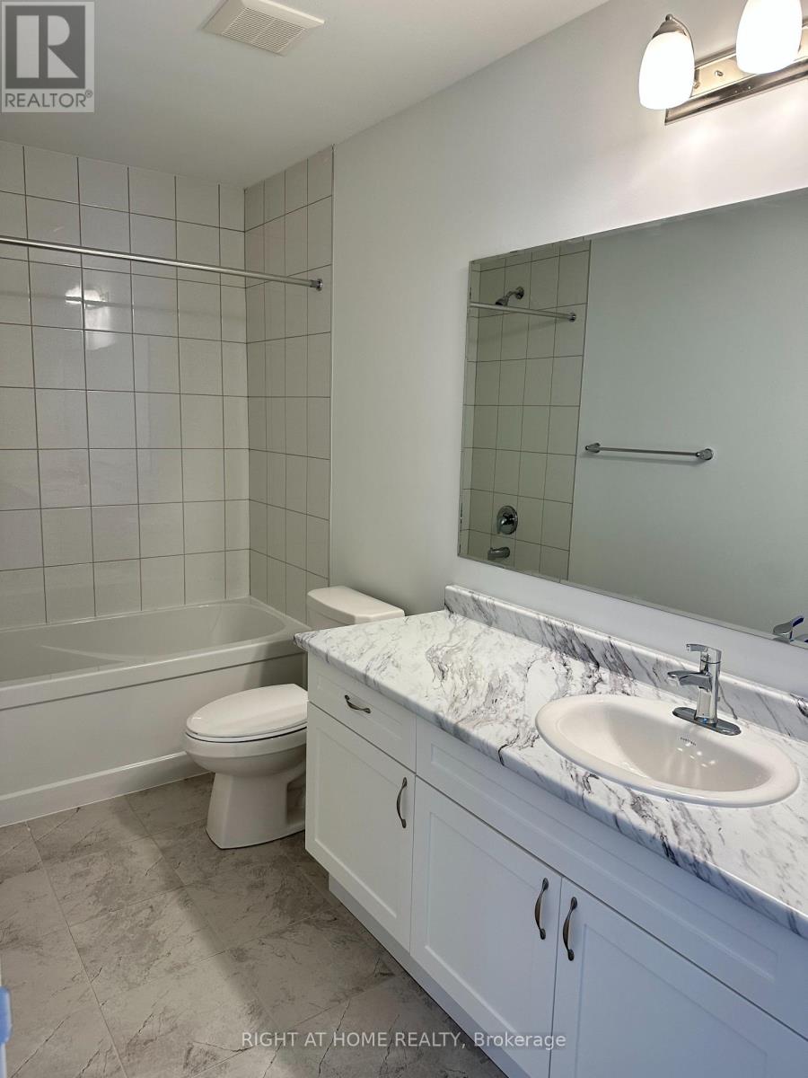 56 Forestwalk Street, Kitchener, Ontario  N2R 0S3 - Photo 11 - X12607800