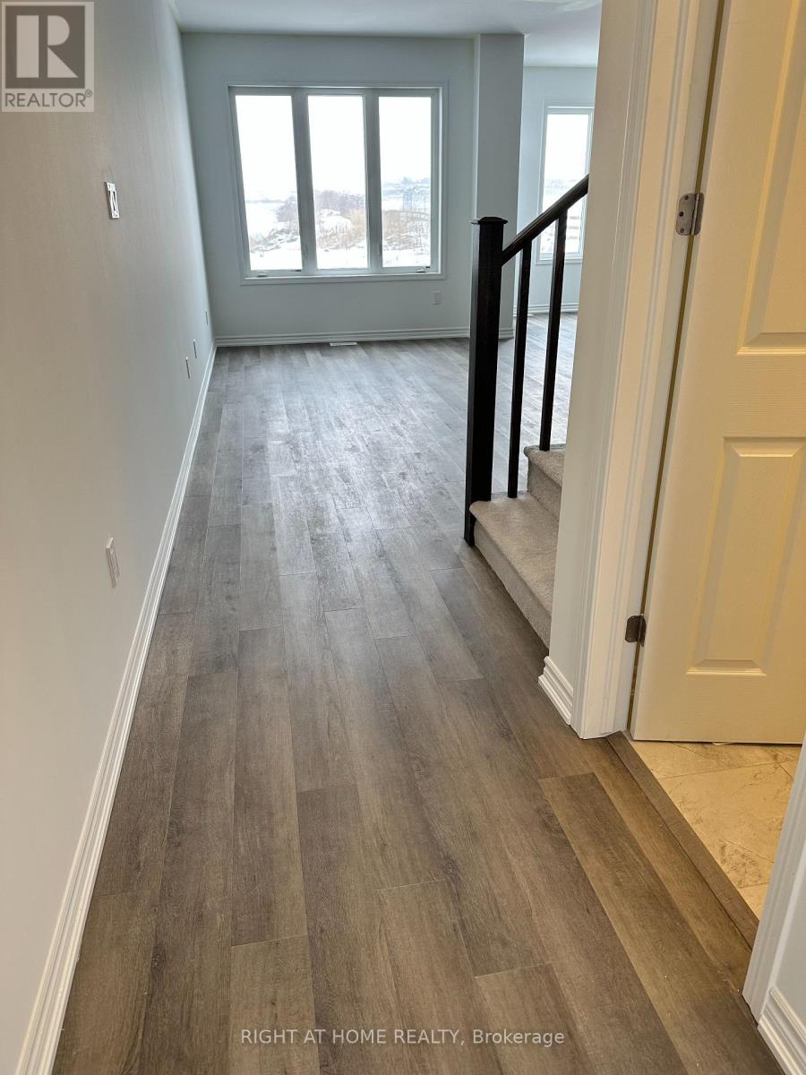 56 Forestwalk Street, Kitchener, Ontario  N2R 0S3 - Photo 3 - X12607800