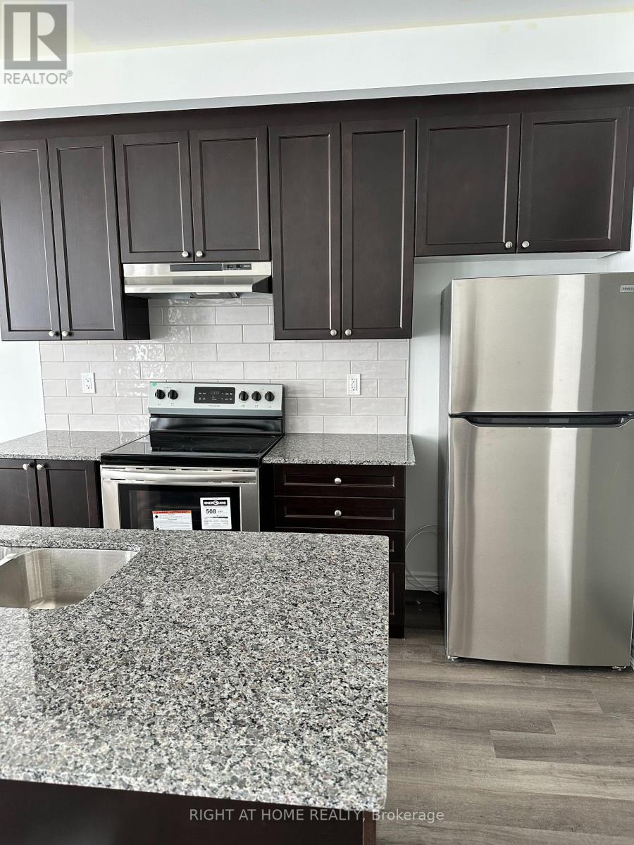 56 Forestwalk Street, Kitchener, Ontario  N2R 0S3 - Photo 6 - X12607800