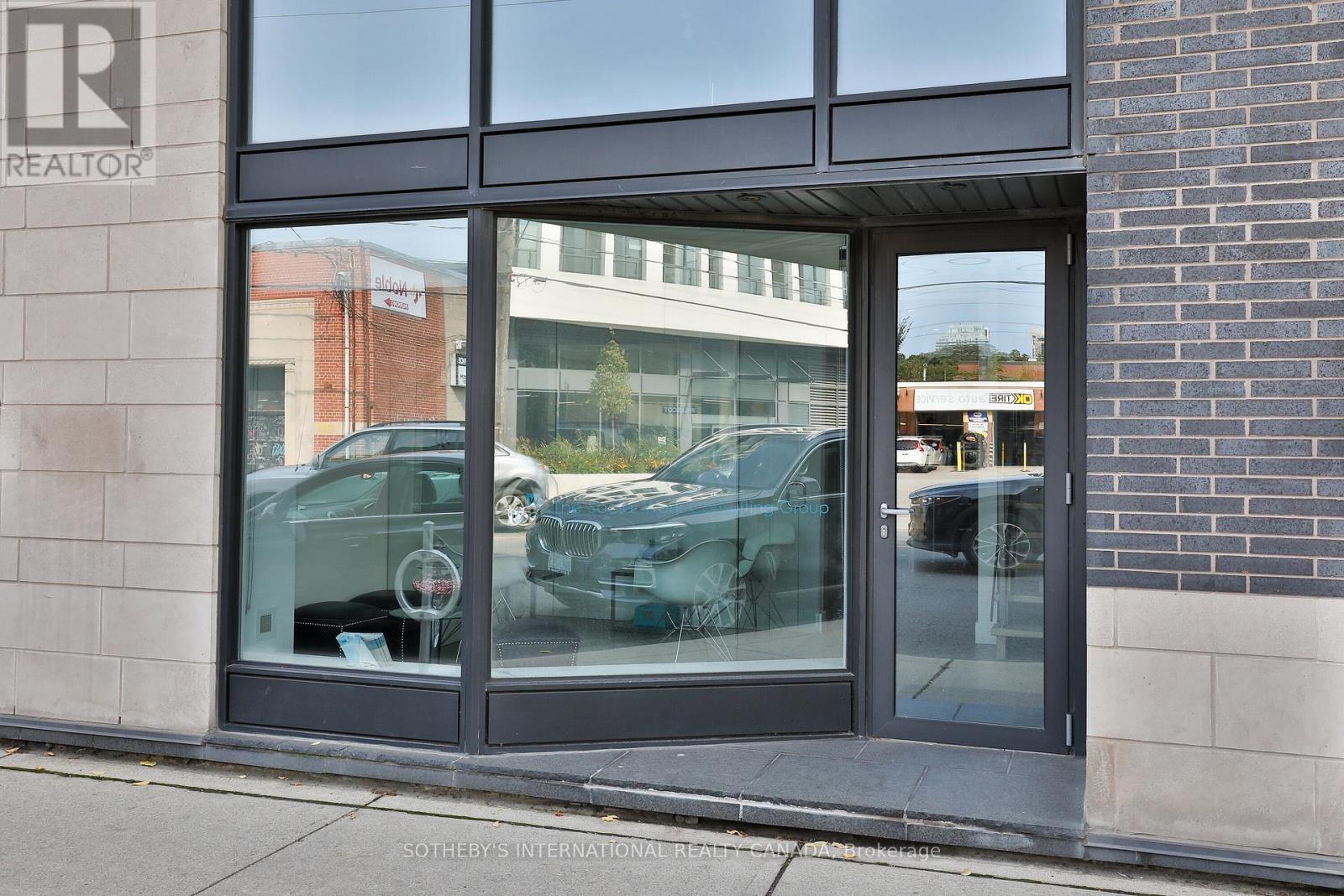 103 - 483 Dupont Street, Toronto, Ontario  M6G 1Y6 - Photo 2 - C12405996