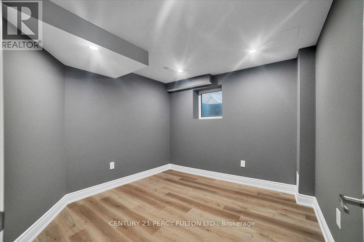 Bsmt - 80 Cooke Avenue, Brantford, Ontario  N3T 0S1 - Photo 9 - X12607780