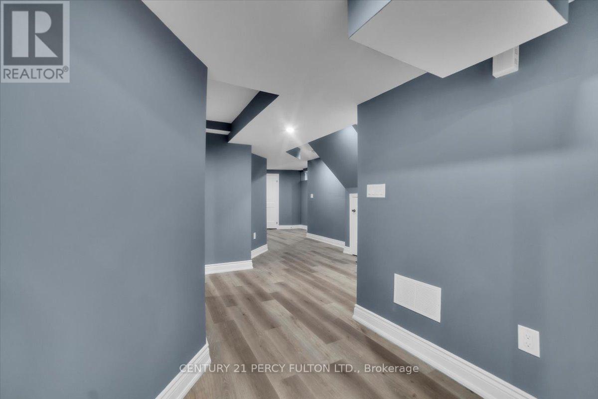 Bsmt - 80 Cooke Avenue, Brantford, Ontario  N3T 0S1 - Photo 8 - X12607780