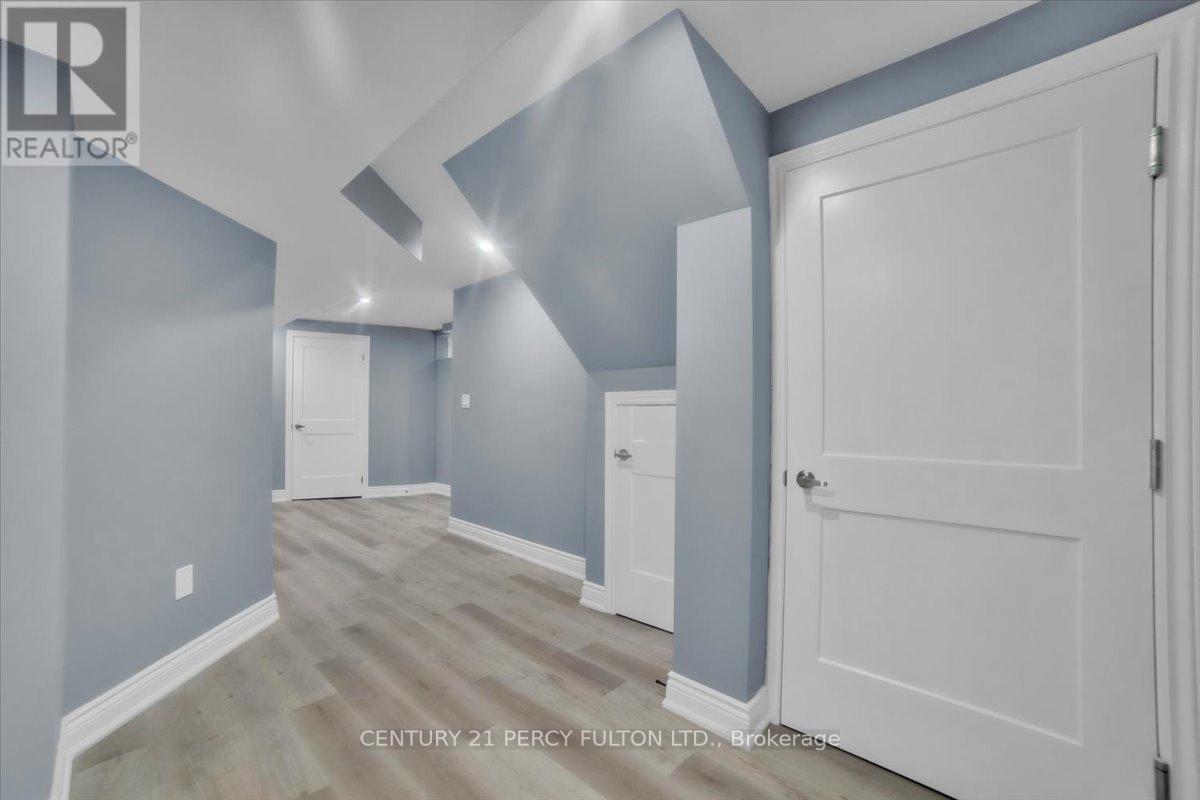 Bsmt - 80 Cooke Avenue, Brantford, Ontario  N3T 0S1 - Photo 6 - X12607780