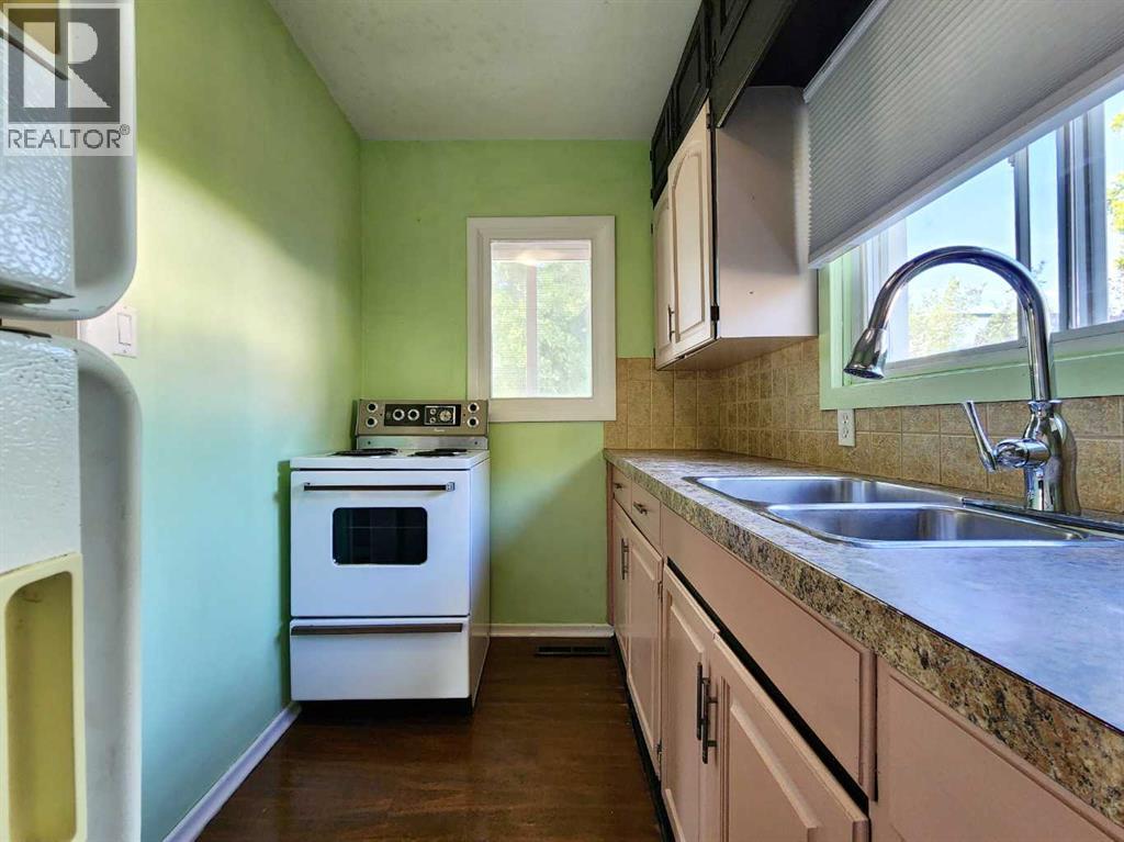 611 9 Avenue N, Lethbridge, Alberta  T1H 1E5 - Photo 8 - A2237928