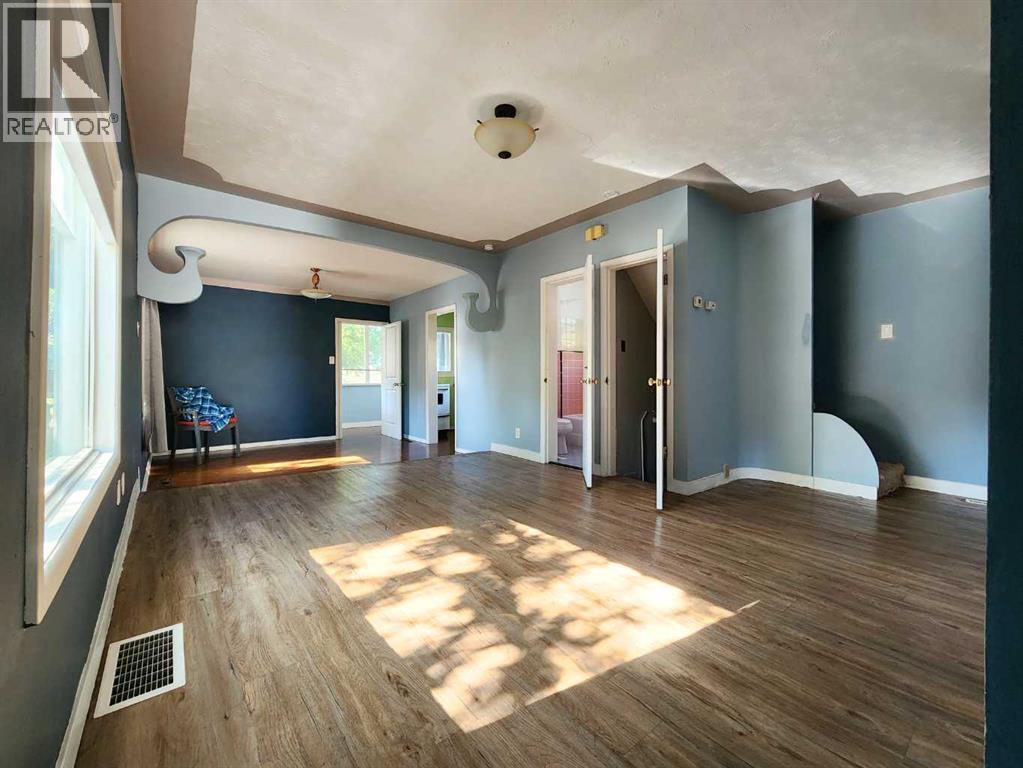 611 9 Avenue N, Lethbridge, Alberta  T1H 1E5 - Photo 11 - A2237928