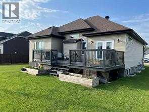 805 7 Avenue, Fox Creek, Alberta T0H 1P0 - Photo 2 - A2269810