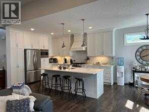 805 7 Avenue, Fox Creek, Alberta T0H 1P0 - Photo 4 - A2269810