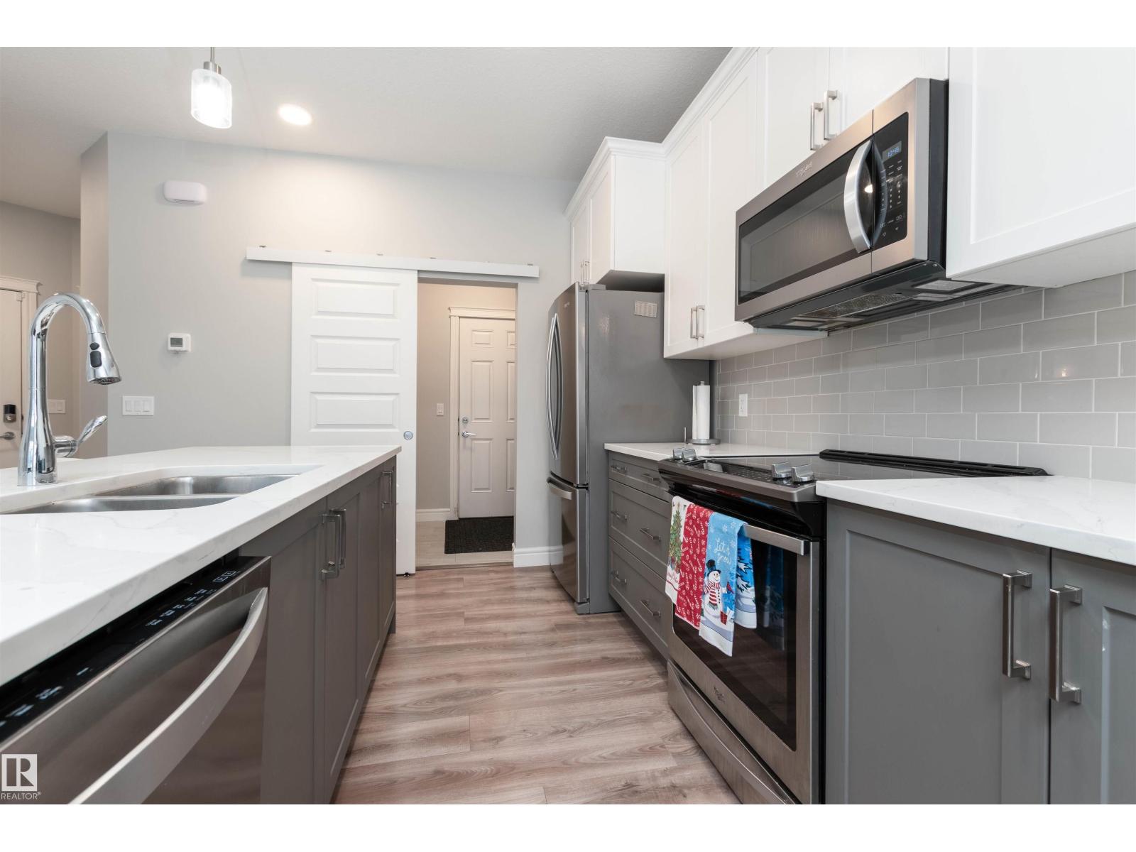 364 Savoy Cr, Sherwood Park, Alberta  T8H 2X2 - Photo 4 - E4467573