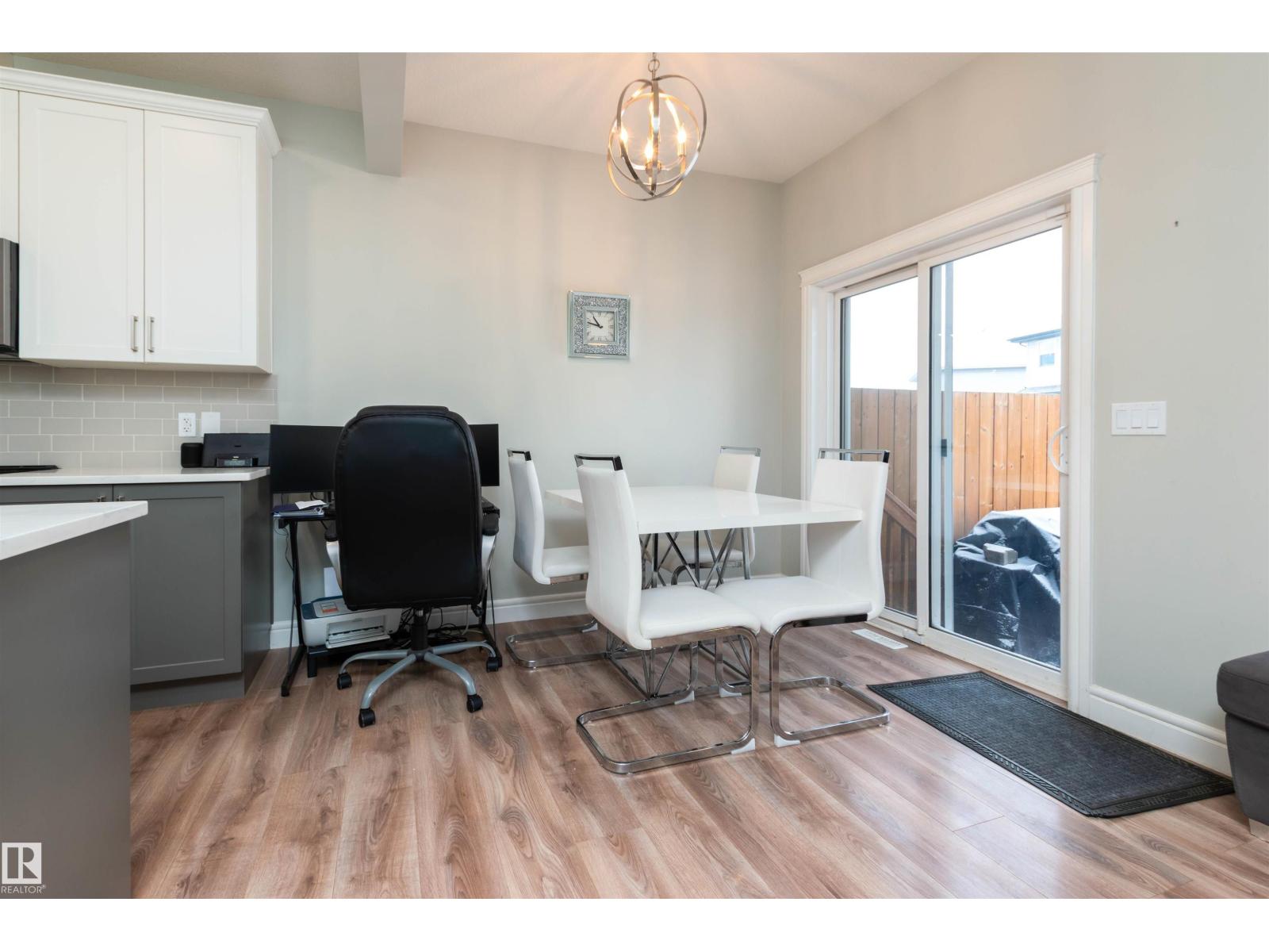 364 Savoy Cr, Sherwood Park, Alberta  T8H 2X2 - Photo 8 - E4467573