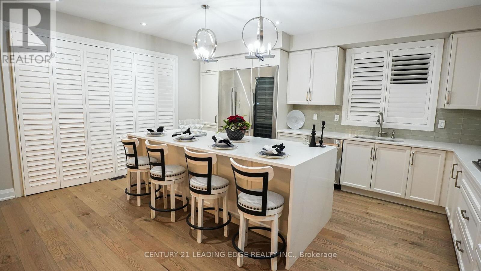 34 Huggins Drive, Whitby, Ontario  L1P 0N4 - Photo 12 - E12607816