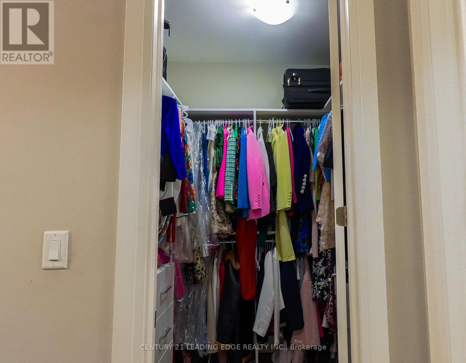 34 Huggins Drive, Whitby, Ontario  L1P 0N4 - Photo 35 - E12607816