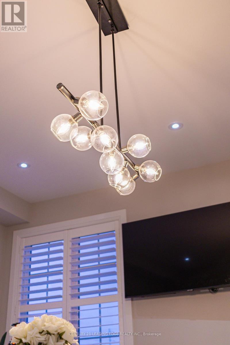 34 Huggins Drive, Whitby, Ontario  L1P 0N4 - Photo 46 - E12607816