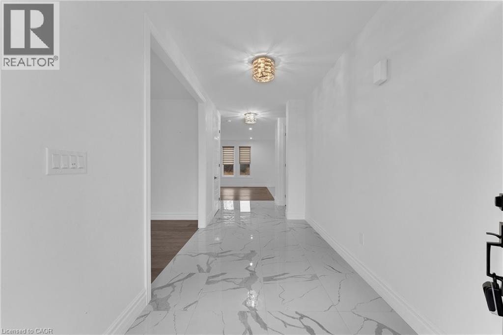 219 Cowan Court, Amherstburg, Ontario  N9V 0G9 - Photo 9 - 40792748