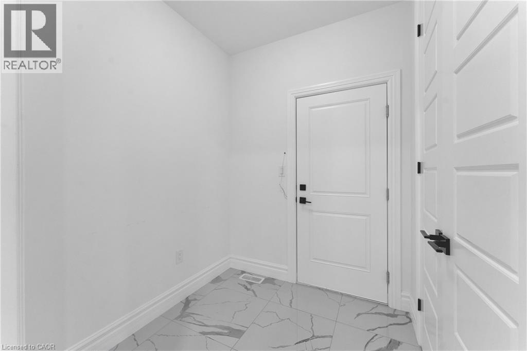 219 Cowan Court, Amherstburg, Ontario  N9V 0G9 - Photo 23 - 40792748