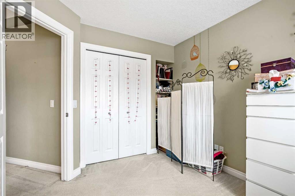 26 Simcrest Manor Sw, Calgary, Alberta T3H 4K1 - Photo 29 - A2272875