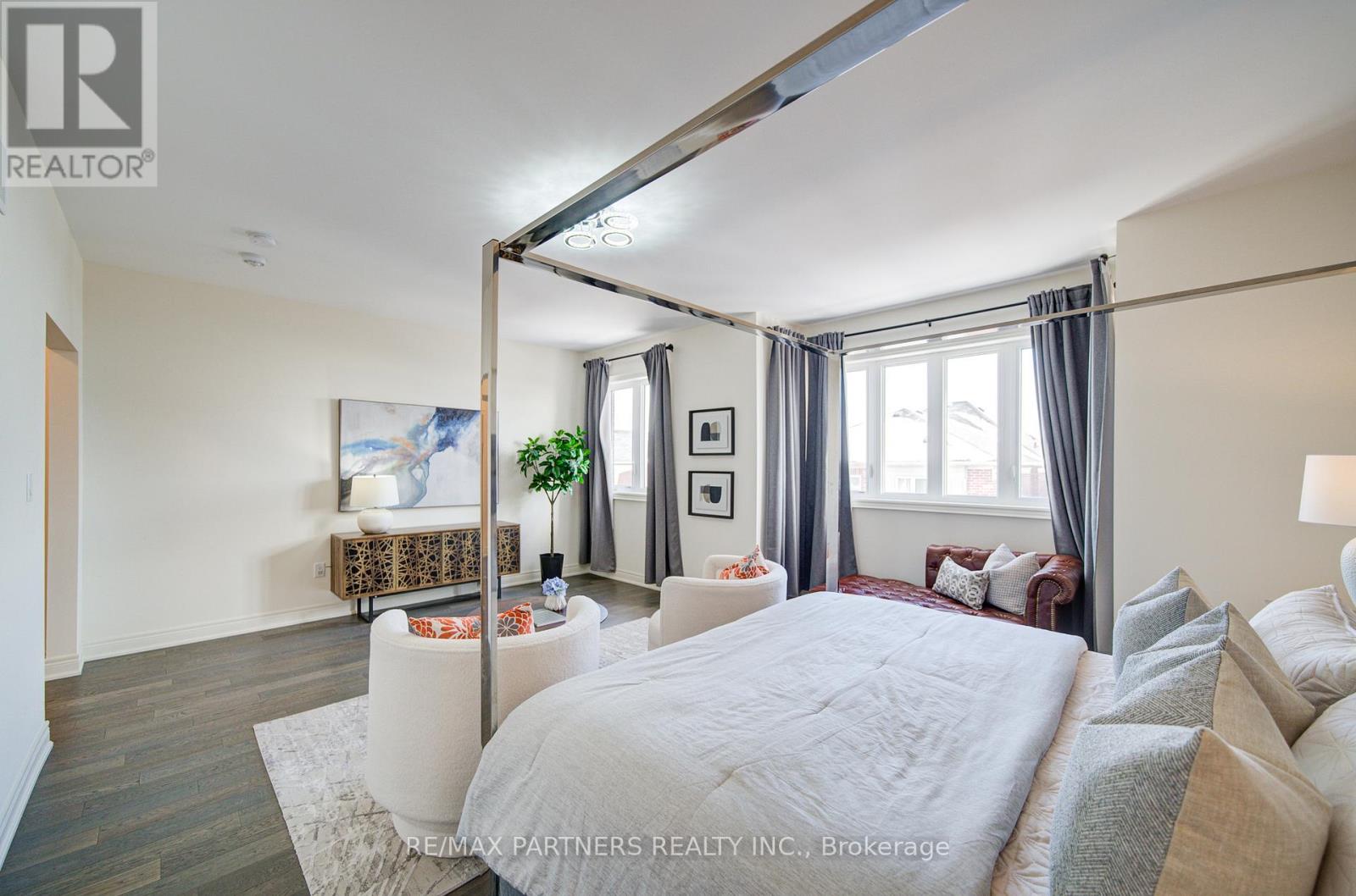 21 Planet Street, Richmond Hill, Ontario  L4C 4V8 - Photo 35 - N12607818