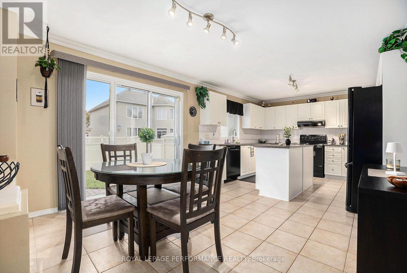 619 Chardonnay Drive, Ottawa, Ontario K4A 4K7 - Photo 12 - X12607830