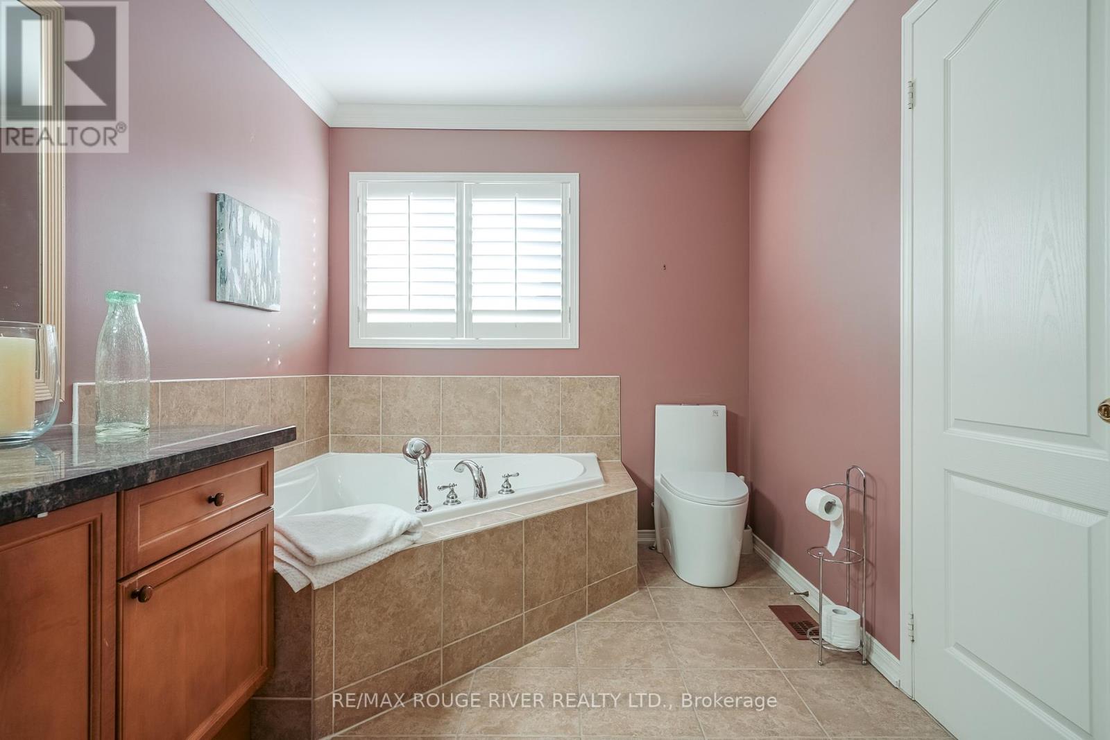 7 Butterworth Drive, Ajax, Ontario  L1T 4W8 - Photo 33 - E12607572