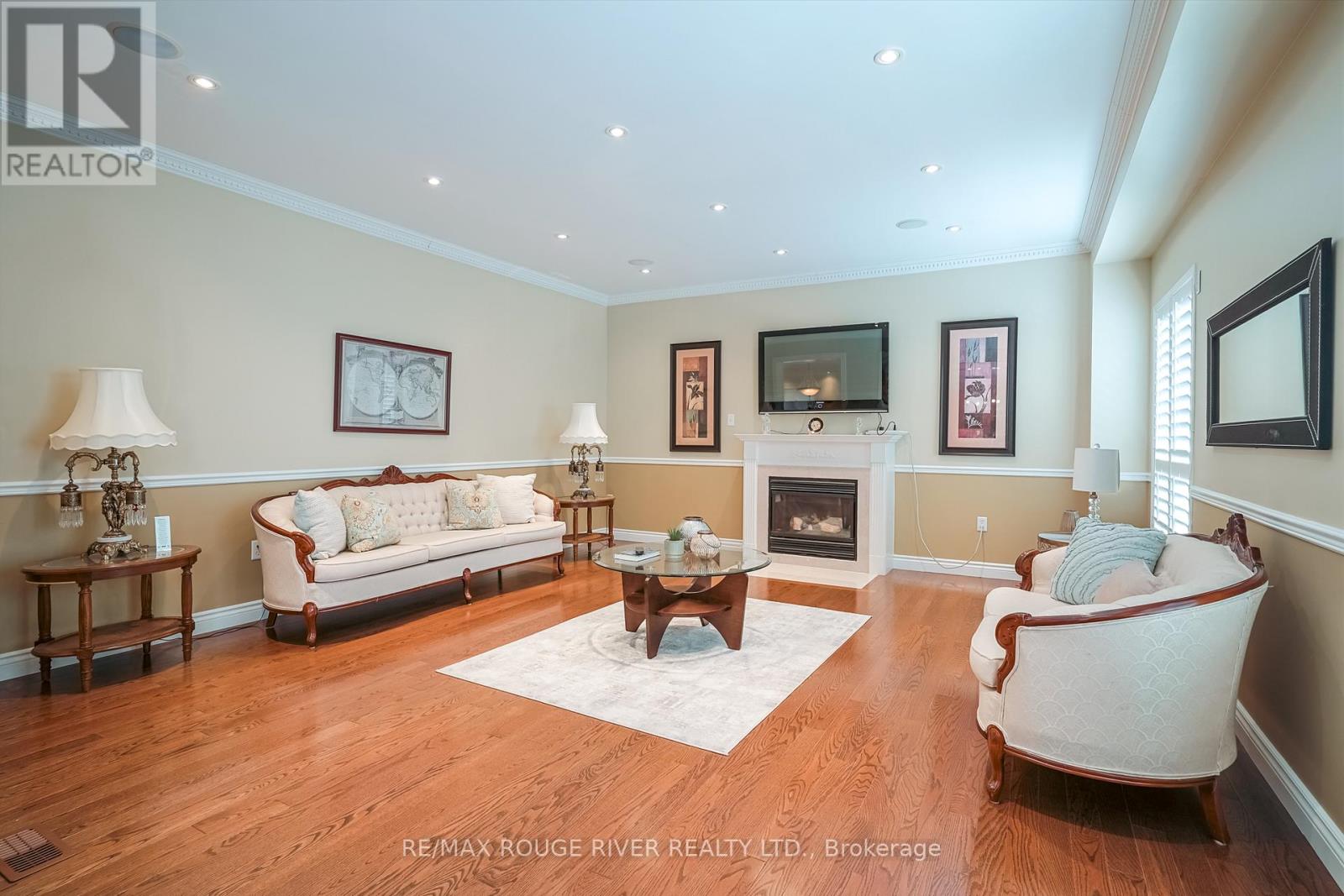 7 Butterworth Drive, Ajax, Ontario  L1T 4W8 - Photo 13 - E12607572