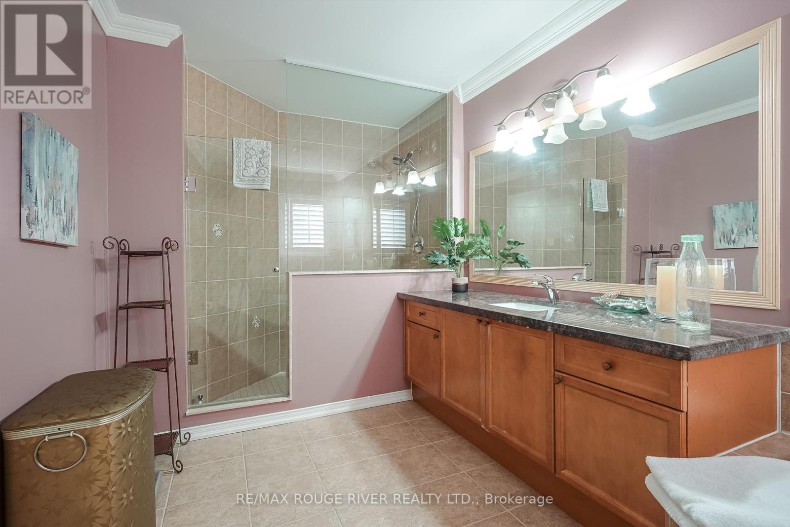 7 Butterworth Drive, Ajax, Ontario  L1T 4W8 - Photo 32 - E12607572