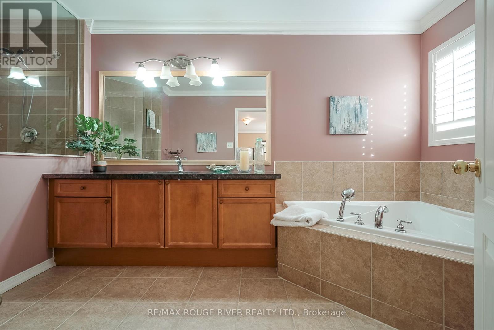 7 Butterworth Drive, Ajax, Ontario  L1T 4W8 - Photo 31 - E12607572