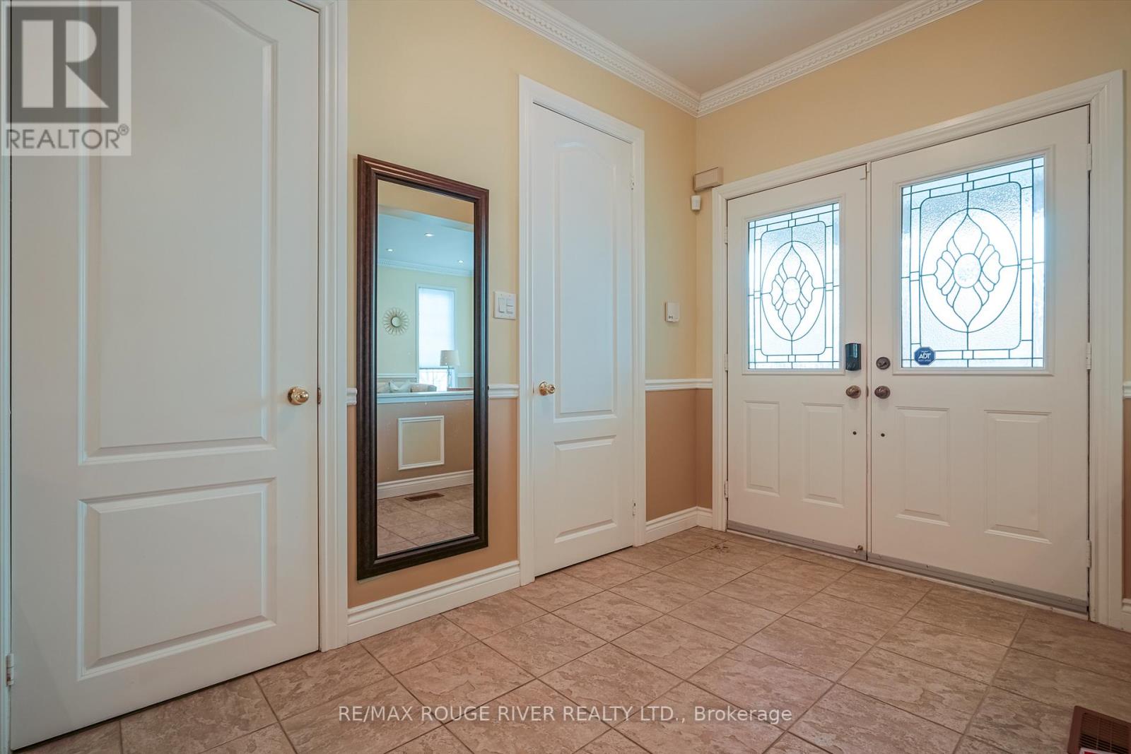 7 Butterworth Drive, Ajax, Ontario  L1T 4W8 - Photo 6 - E12607572