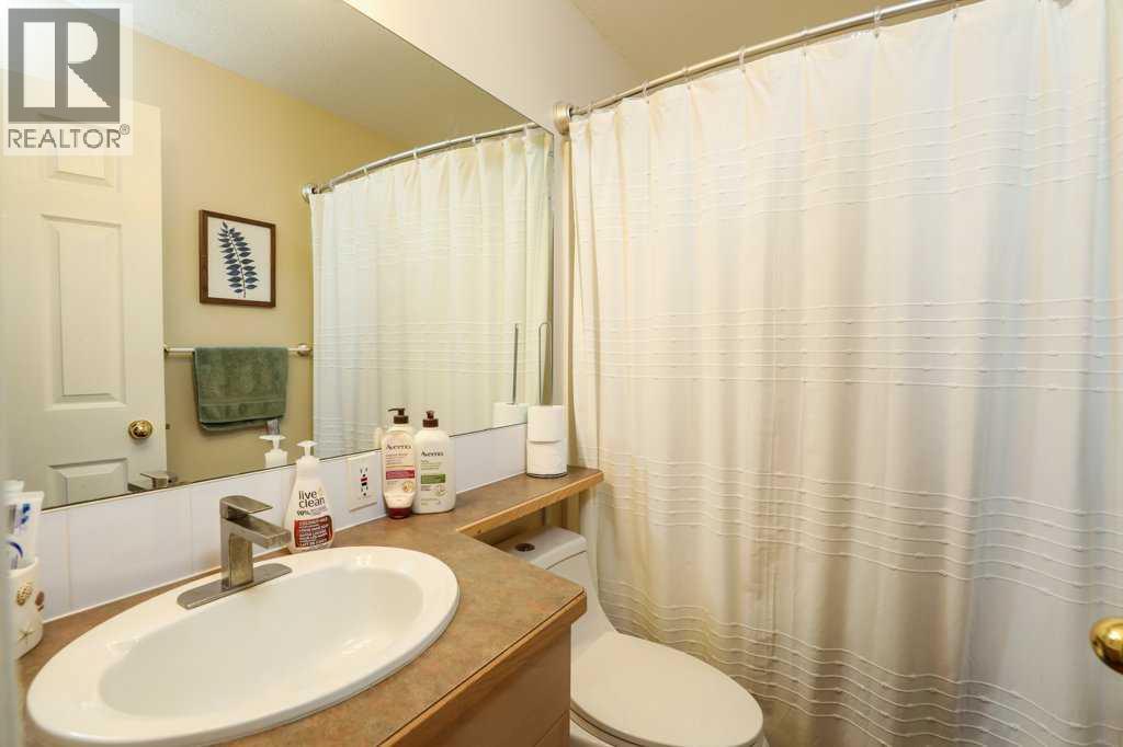 279 Peigan Court  W, Lethbridge, Alberta  T1K 7K6 - Photo 20 - A2274305