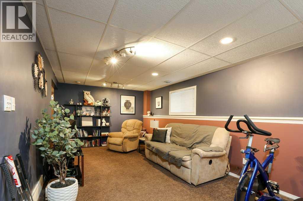 279 Peigan Court  W, Lethbridge, Alberta  T1K 7K6 - Photo 29 - A2274305