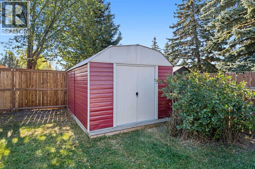 153 Big Hill Place Se, Airdrie, Alberta  T4A 1P9 - Photo 30 - A2260030