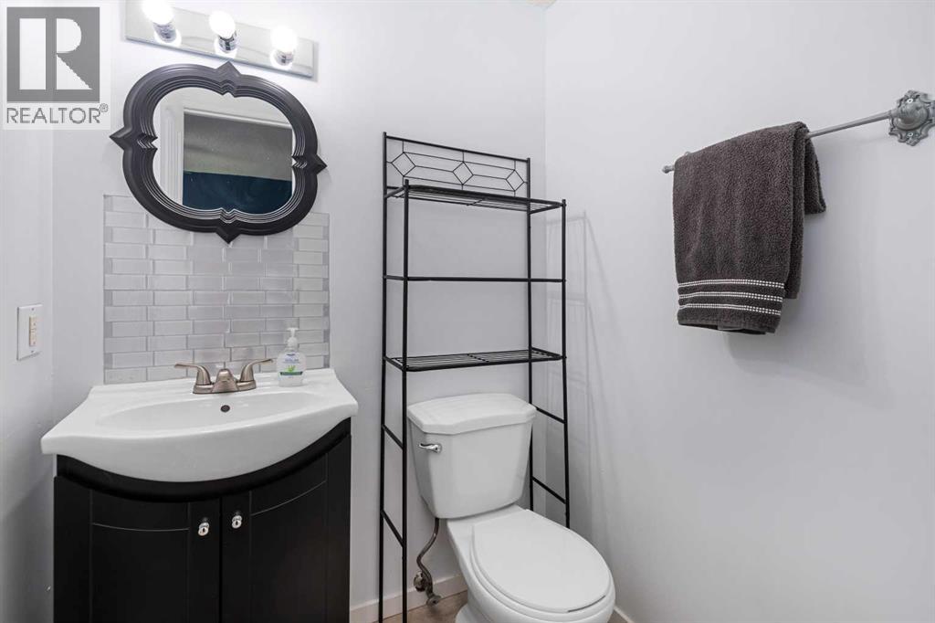 153 Big Hill Place Se, Airdrie, Alberta  T4A 1P9 - Photo 16 - A2260030