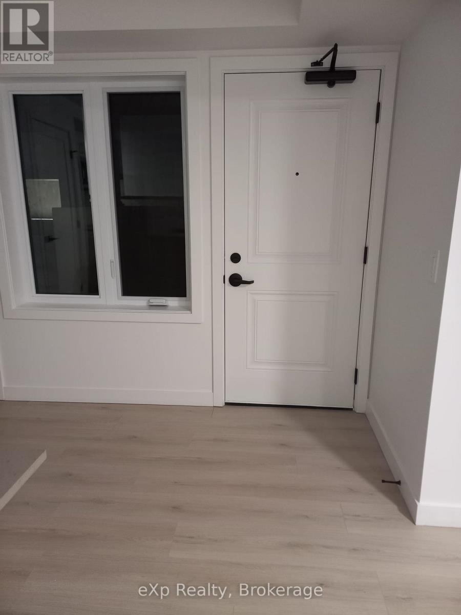 63 - 41 Mill Street, Kitchener, Ontario N2G 0G6 - Photo 3 - X12605980