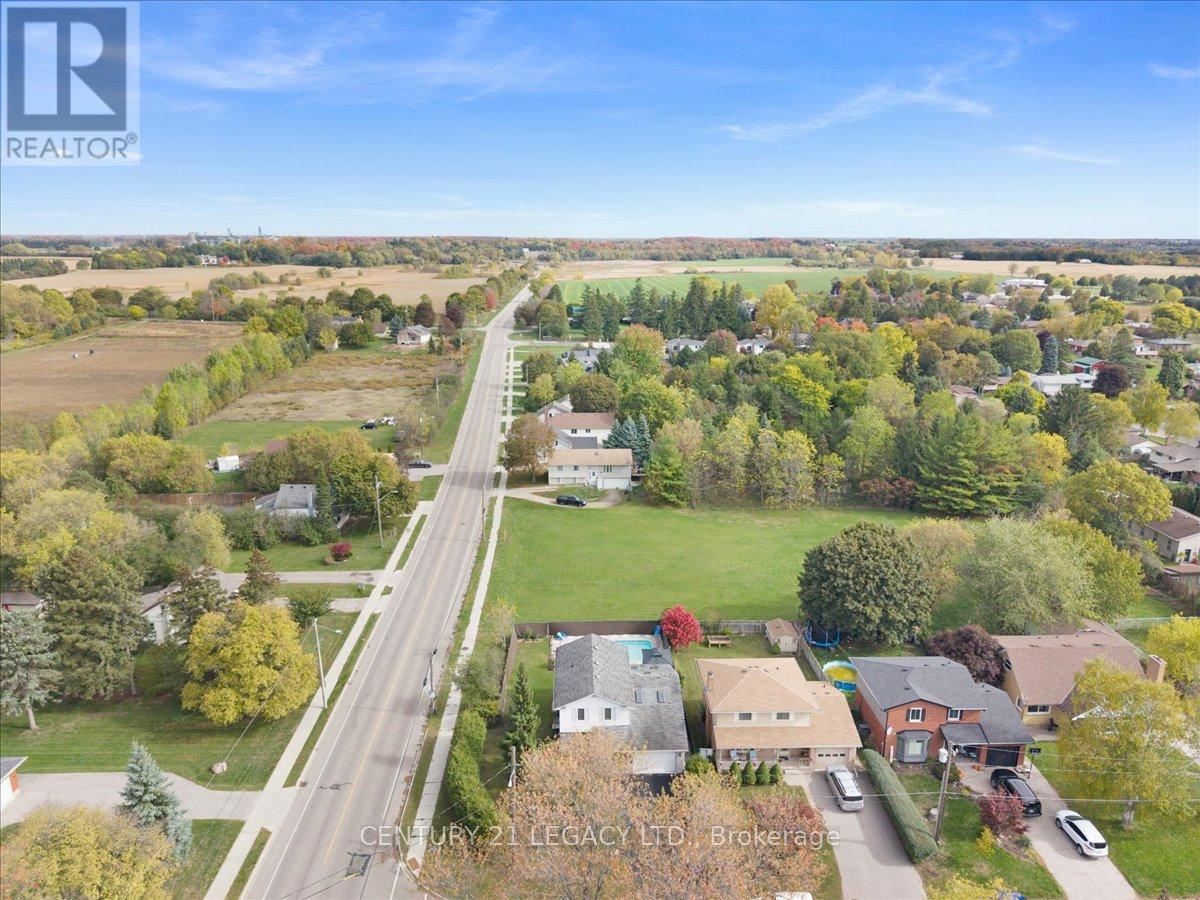 3 Nelson Avenue, Kitchener, Ontario N2K 1C7 - Photo 35 - X12607834