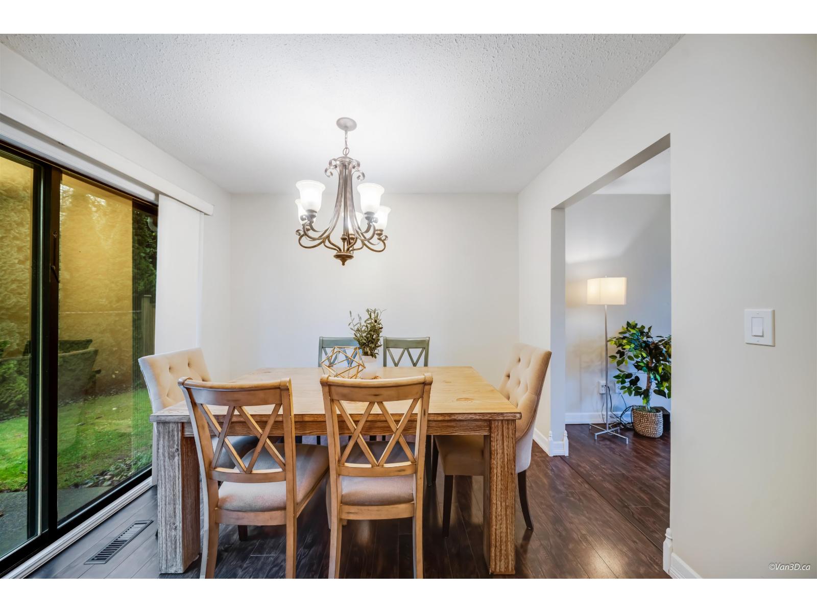 1831 Keys Place, Abbotsford, British Columbia  V2S 5G9 - Photo 8 - R3072424