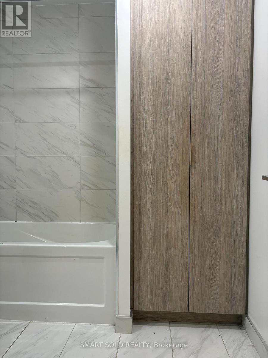 3601 - 70 Annie Craig Drive, Toronto, Ontario  M8V 0G2 - Photo 14 - W12592590