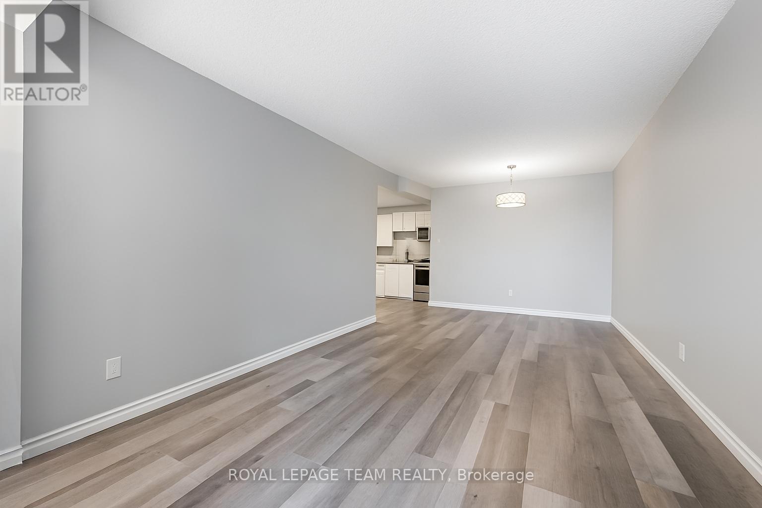 901 - 200 Bay Street, Ottawa, Ontario  K1R 7W8 - Photo 24 - X12607842