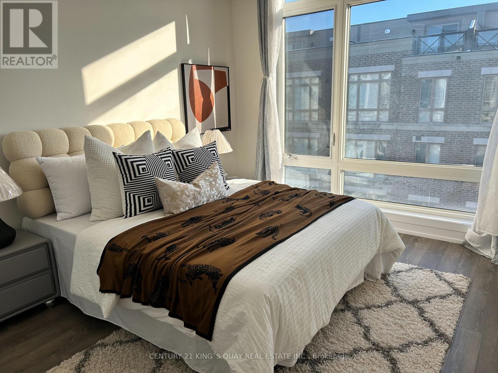 304 - 20 Dunsheath Way, Markham, Ontario  L6B 1N3 - Photo 7 - N12606366