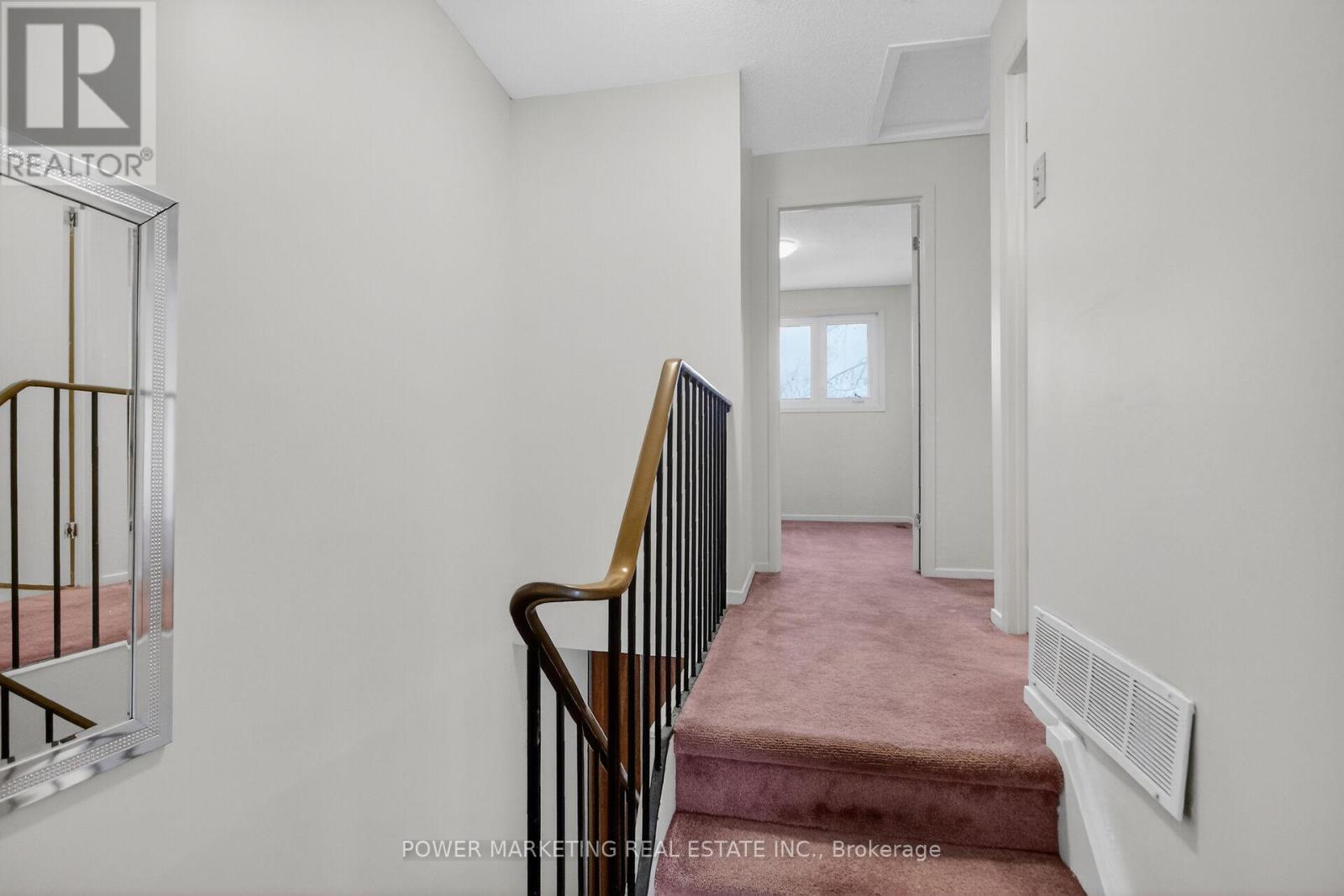 B - 1781 Lamoureux Drive, Ottawa, Ontario K1E 2N5 - Photo 20 - X12603046