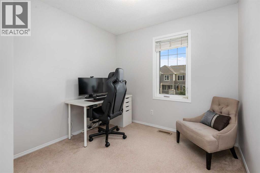 19 Windstone Green Sw, Airdrie, Alberta  T4B 0N8 - Photo 20 - A2272845